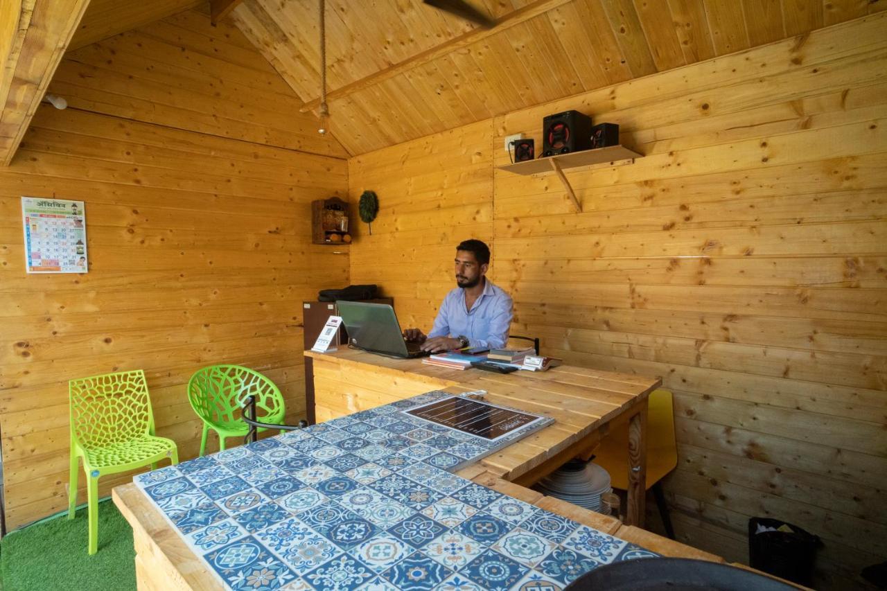ホテル Shambho Retreat カナコナ エクステリア 写真